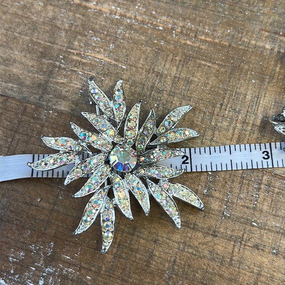 Sarah Coventry Aurora Blaze Vintage Brooch & Earrings Set. 1960’s - Picture 12 of 16